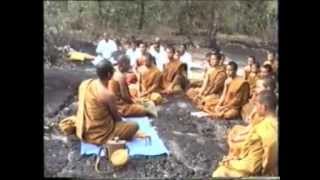 วิถีชีวิตของนักบวช   โดย พระอาจารย์ สมภพ โชติปัญโญ