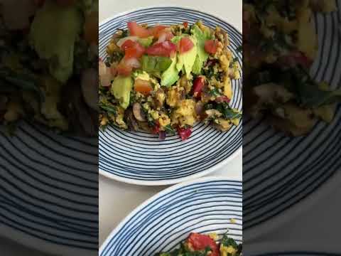Vegan breakfast scramble for my family!!