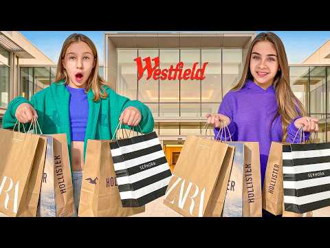 My TEEN Controls My Credit Card at Westfield! 💳😅