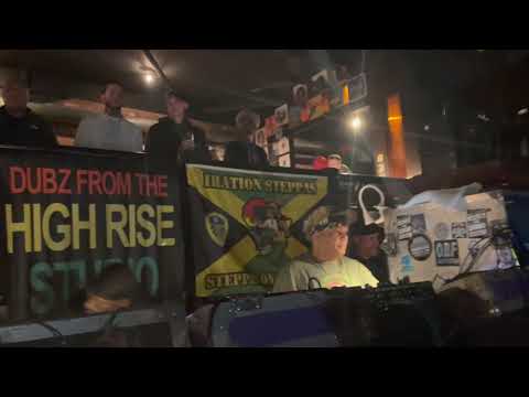 Iration Steppas playing Dennis Brown - Don't want to be a General @ 2Funky Music Cafe Leicester