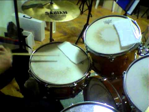 Spanky style drum lick