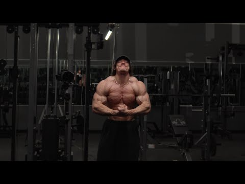 32 Days Out - 5 AM Chest Day