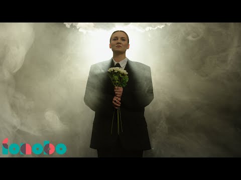 Pola Chobot & Adam Baran - Podobno (Official Video)