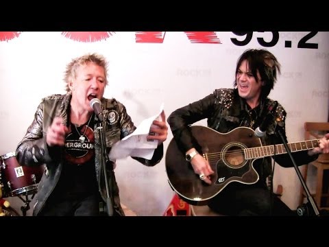 James Kottak & Keri Kelli (PROJECT ROCK) perform 