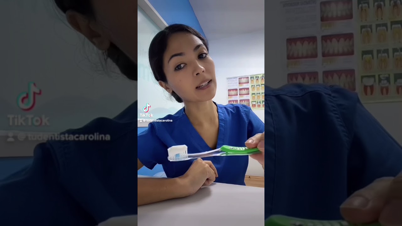 ¿Por qué no usar tanta pasta dental en el cepillo