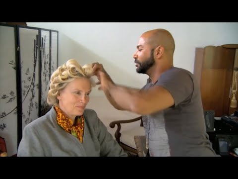 Gunilla laddar inför Frumiddagen - Svenska Hollywoodfruar (S6 Ep2)