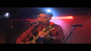 Light Of Day Highlights: Little Red Rooster - Guy Davis (Glasgow 29/11/13)