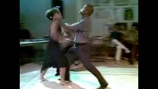 preview picture of video 'Luana Vitor e Thiago Cunha dançando Tango de Roxanne'