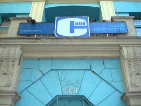 KLUB CUBE HALLOWEEN DJ Ros DJ Renton MC Akira Kriba Maniak