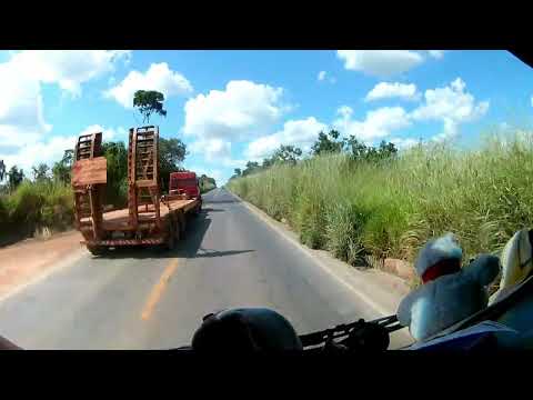 Retornando da viagem à Abaeté. Minas Gerais e sua estradas sucateadas.