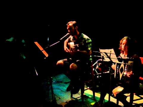 download lagu mp3 mp4 Andres Pinto, download lagu Andres Pinto gratis, unduh video klip Andres Pinto
