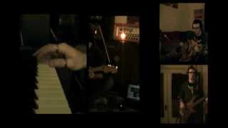 Girls in Hawaii - Bees and Butterflies (Cover)