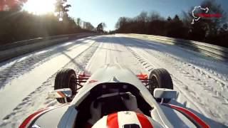 preview picture of video 'Single seater driven around Nurburgring Nordschleife in the snow!'
