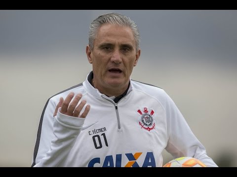 Tite ainda no decidiu se jogar com Mendoza ou Malcom