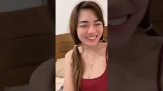 Download lagu Woy check in yuk berliana lovell mp3