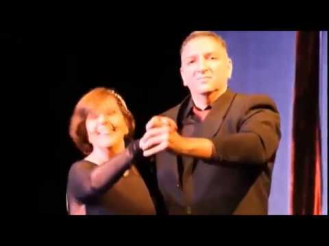 Espaço D Fox trot e sapateado estilo livre