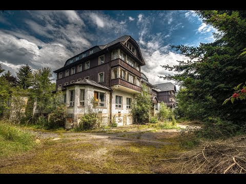ABANDONED HOTEL FOR THE RICH AND FAMOUS IN HEAVY DECAY!