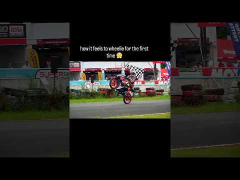 The First Wheelie #wheelie #powpow #motorcycle #motorbike #moto #hondagrom #grom