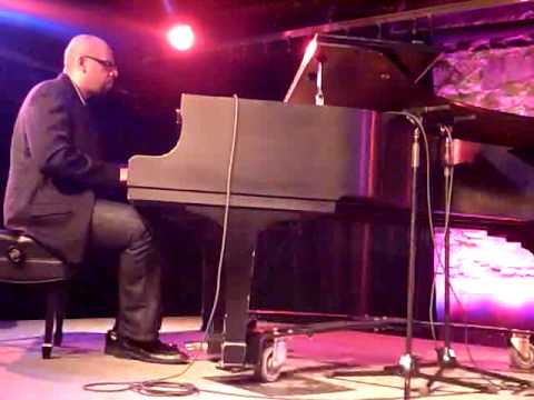 Luis Perdomo Trio "United" Wayne Shorter (Part 1) live at the Discover Jazz Festival 2009