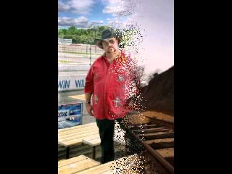 Video thumbnail for Chicken & Biscuits (Radio Mix)