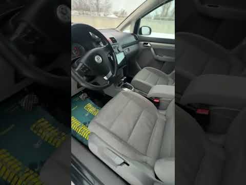 фото volkswagen jetta  0