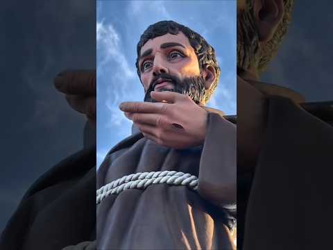 Imagens de São Francisco de Assis, de Riachuelo (cenas diurnas e noturnas)