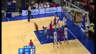 lo-show-da-3-di-veikalas-contro-reggio-emilia-in-maglia-bonn