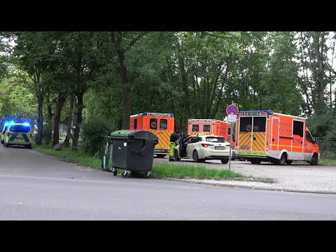 Schlägerei zwischen Müttern bei Kinderfußballspiel - 3 Verletzte am Sportplatz Bonn-Rheindorf 8.8.23