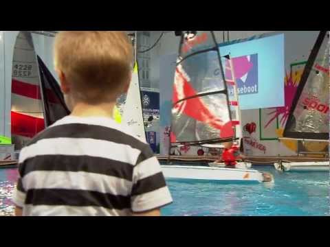hanseboot 2011: Buntes Programm in den Messehallen