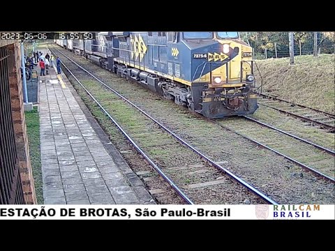 TRENS AO VIVO NA ESTAÇÃO DE BROTAS, SP - BRASIL