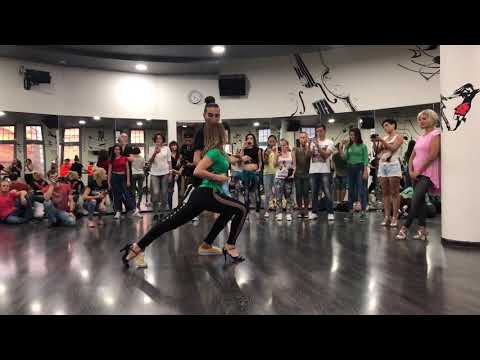 🎥 Kizomba Tango Influence - Improvisation by Fred-Nelson ft Julia