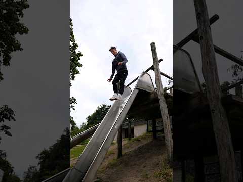 Ich bewerte die KRASSESTEN Spielplatz RUTSCHEN 🛝 #parkour #Rutsche #experiment