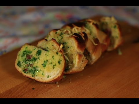 Pan de ajo crujiente y riquísimo