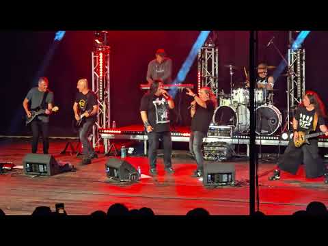 БТР и Ахат направиха страхотен концерт