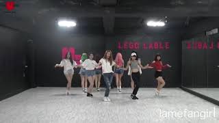 Download lagu MOMOLAND Baam/I'm So Hot Dance Mashup mp3