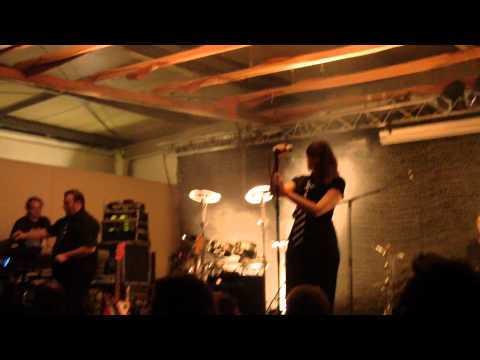 soundxs live 2010 11 23 part1.MP4