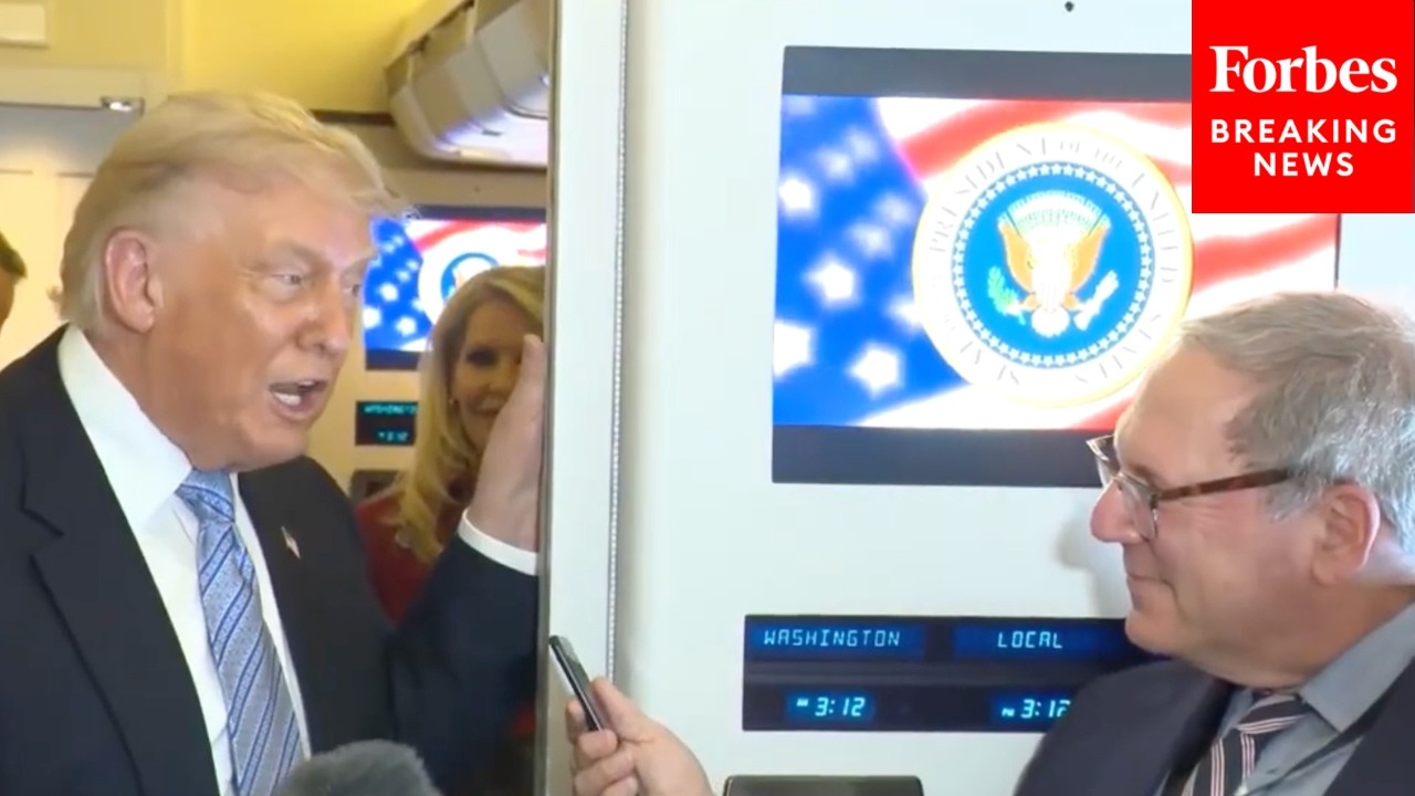 Video | Trump Accuses Reporters To Their Faces Of 'Treason' For Their Coverage Of The Iran War