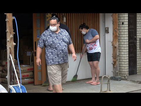 Hakuho retirement: The scene at the stable