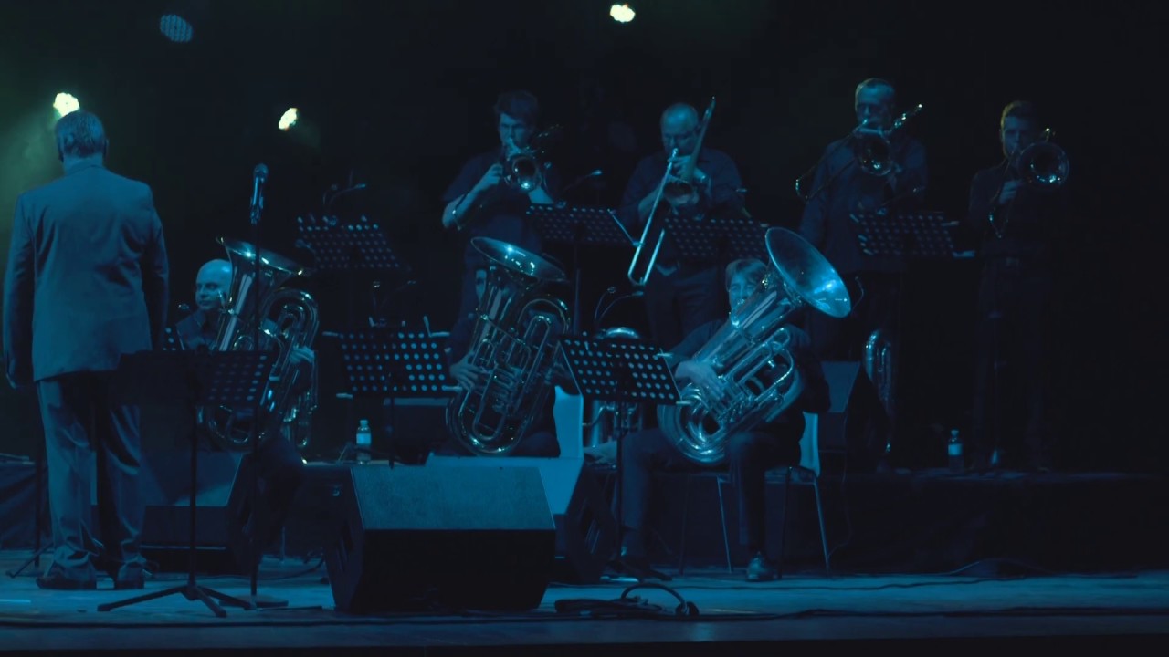 07 - Heavy Tuba – Voodoo Chile