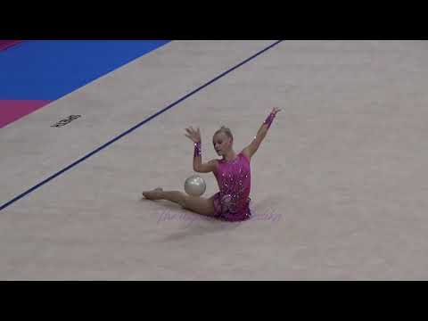 Kaat WYERS (BEL) ball - 2015 Stuttgart worlds Qualifs