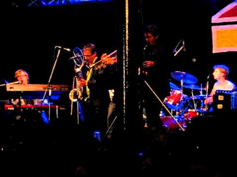 Delmontis @ Parkfeesten Aarschot (Illusions)