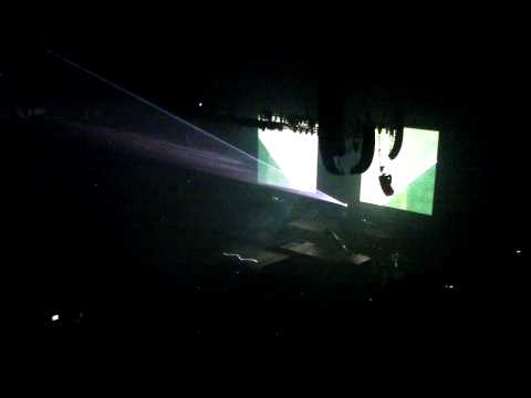 N*ggas in Paris - Jay-Z & Kanye West [Live @ Manchester MCR arena - 11.06.12]