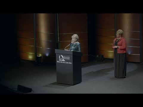 2019 Fox Cities Chamber of Commerce Pinnacle Awards Gala - Sharon Hulce Acceptance Speech