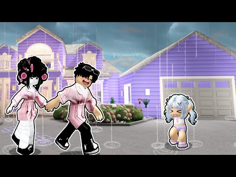 WAKE UP TO A FAMILY RAIN SHOWER | BLOXBURG
