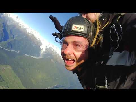 20,000ft Skydive over Franz Josef glacier South Island NZ