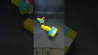 A parrot built out of Pixio and Picasso :3 #buildingblocks #pixio #pixelart #magnet #picasso