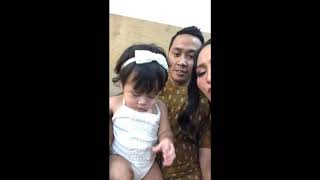 Download lagu Photoshoot Baby Ansara and Family menjelang 1th Ansara mp3 Download lagu Photoshoot Baby Ansara and Family menjelang 1th Ansara mp3
