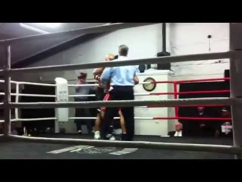 Heavy8 Fight1 Round2