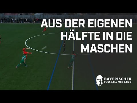 Tor des Jahres!? Mega-Distanzkracher aus der eigenen Hälfte!