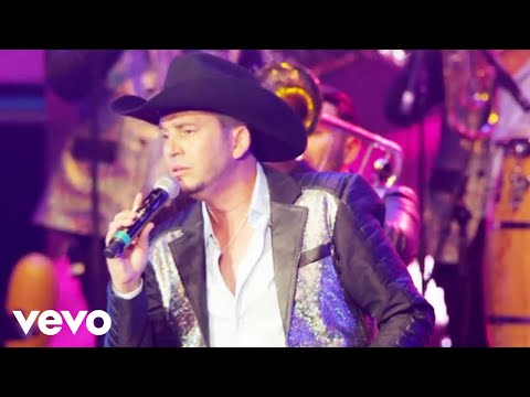 Banda Los Recoditos - No Llega El Olvido (En Vivo)